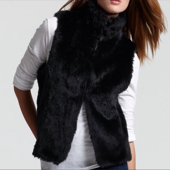 Vintage Havana Jackets & Blazers - Vintage Havana Black Label Faux Fur Vest Size Small Dark Grey